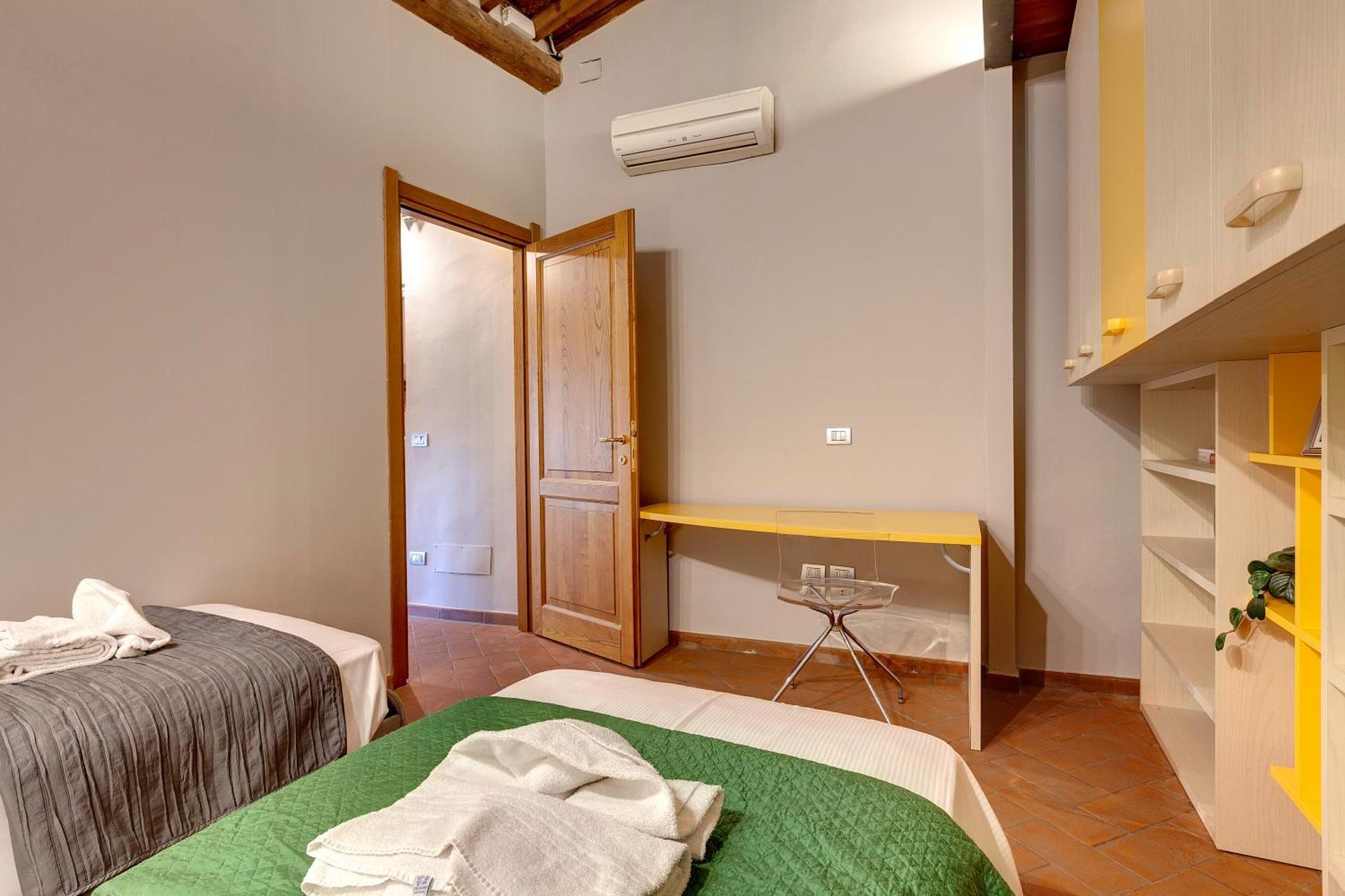 Magazzini Apartment By Mamo Florenz Exterior foto