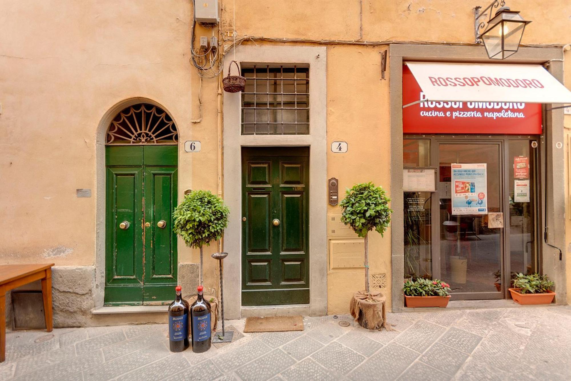 Magazzini Apartment By Mamo Florenz Exterior foto